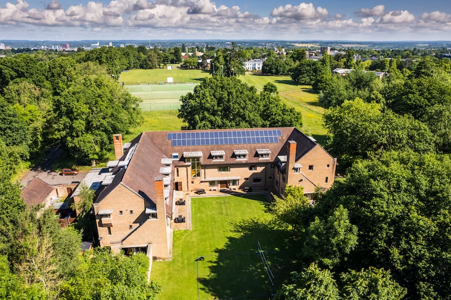 Understanding Pastoral Care in UK Independent Boarding and Day Schools: What Parents Can Expect  